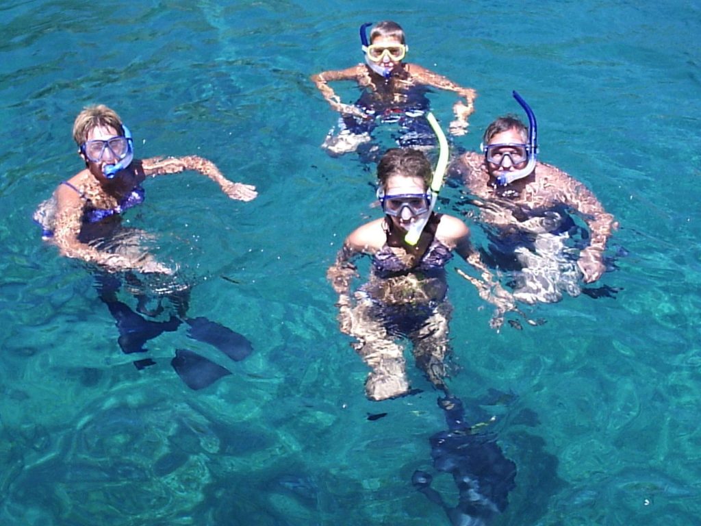 wh snorkelers 1